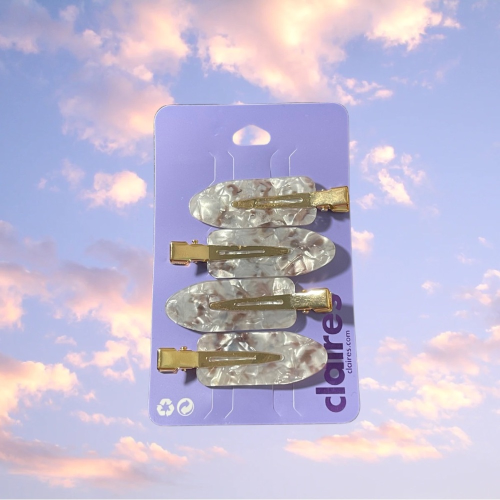 Hair clips